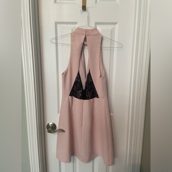 Express Pink Mock Neck Keyhole Sleeveless Sheath Dress with back black lace. - Picture 4 of 6